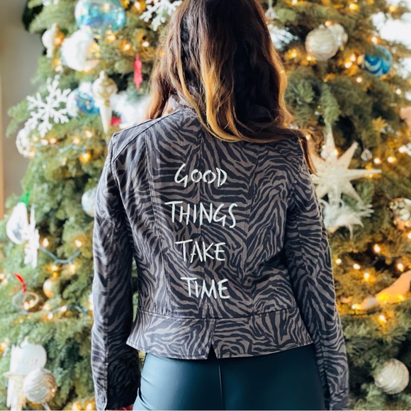 White House Black Market Jean Zebra Jacket size 4 - Picture 3 of 9